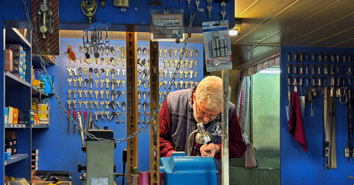 Who Is the Cheapest Locksmith? Why the Lowest Quote Can Cost You More — Kyle Locksmith