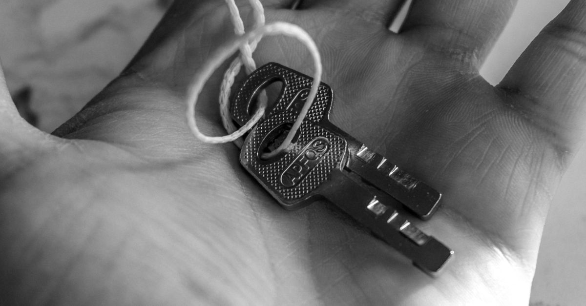 After a Move or Lost Key: When to Call an Emergency Locksmith — Kyle Locksmith